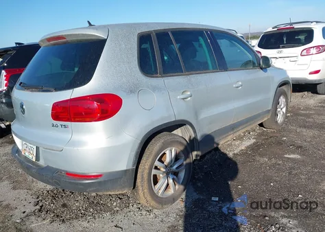 2012 Volkswagen Tiguan S из США, поврежденный, VIN WVGAV7AX3CW542779
